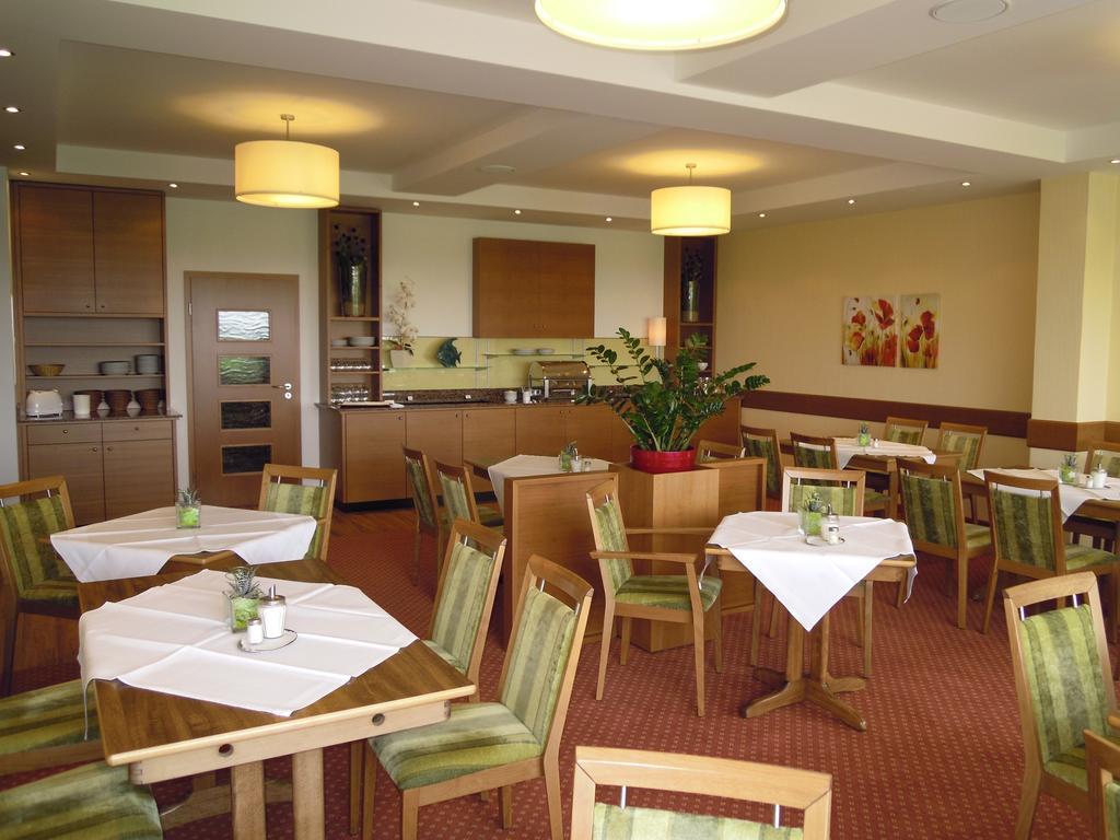 Dummerhotel Strandlust Lembruch Exteriör bild